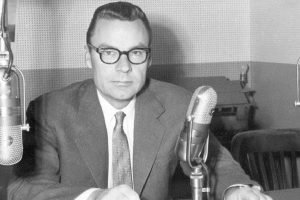 Earl Nightingale quotes